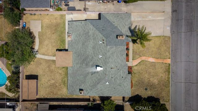 8276 Sewell, Fontana, CA 92335
