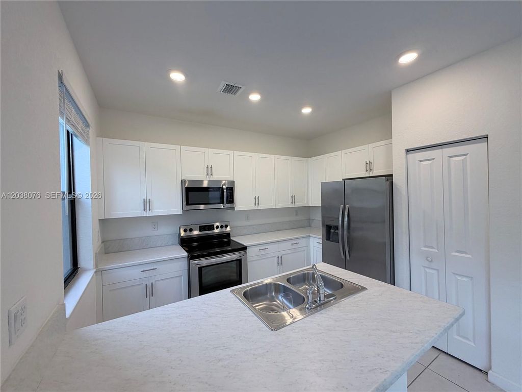 13421 SW 287th Ter, Homestead, FL 33033