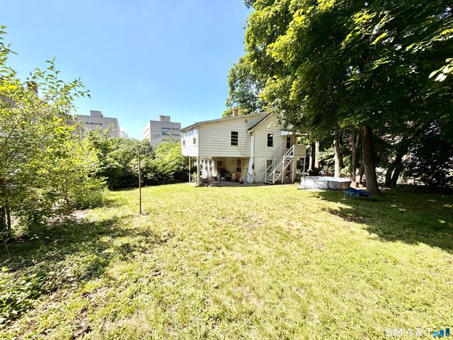 435 Myrtle Street, New Britain, CT 06053