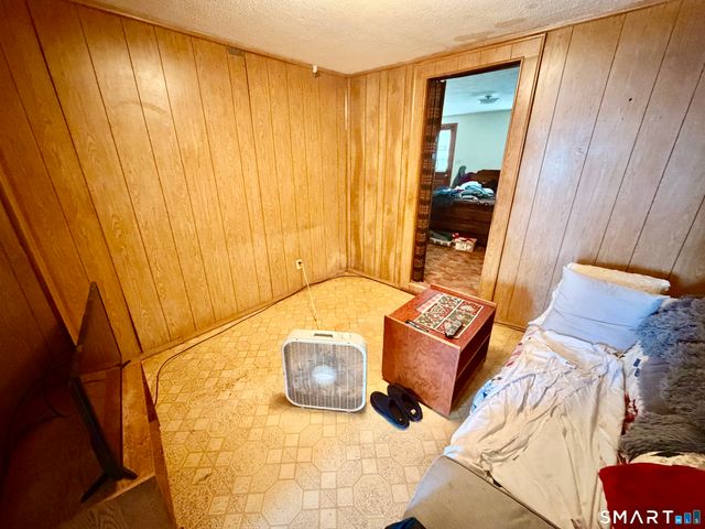 435 Myrtle Street, New Britain, CT 06053