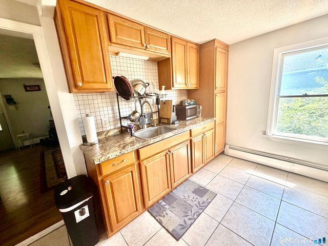 435 Myrtle Street, New Britain, CT 06053