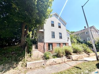 435 Myrtle Street, New Britain, CT 06053