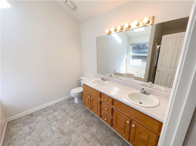 125 Bentley Place Way, Covington, GA 30016