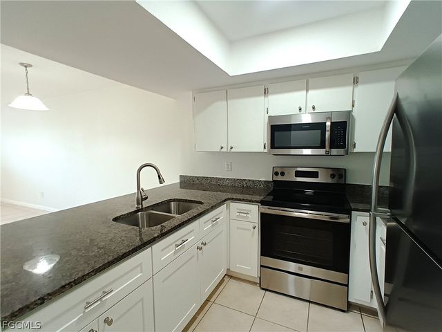 630-636 SE 13th PL 2, Cape Coral, FL 33990