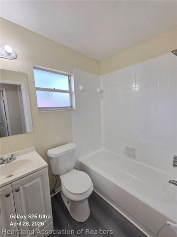 821 Grand Avenue, Sebring, FL 33870