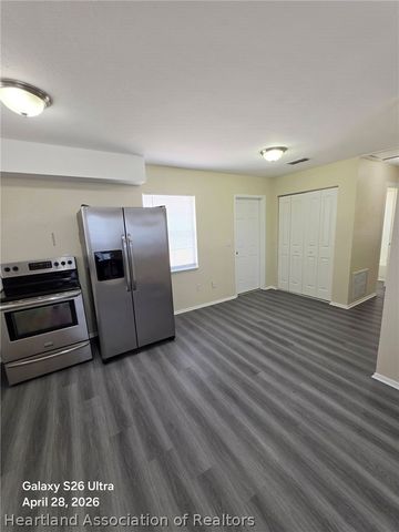 821 Grand Avenue, Sebring, FL 33870