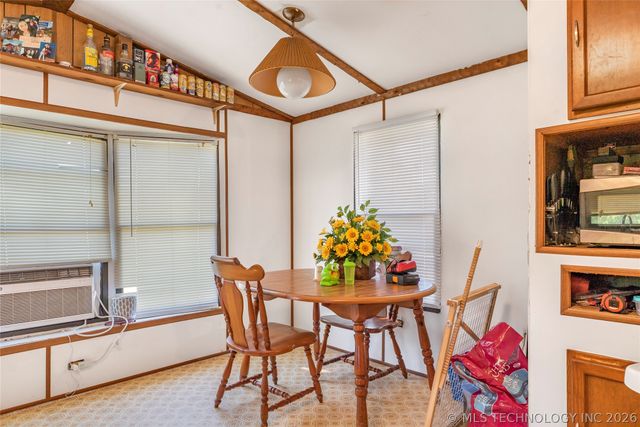 289 Kickapoo, Indianola, OK 74501