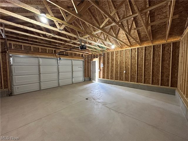 78 Prospect Street, Struthers, OH 44471