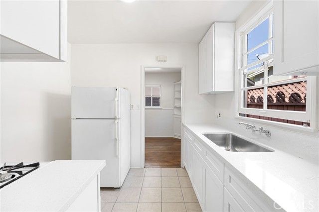 1367 N Mentor Avenue, Pasadena, CA 91104