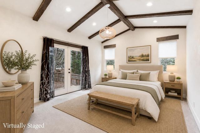 17 Toda Vista, Monterey, CA 93940