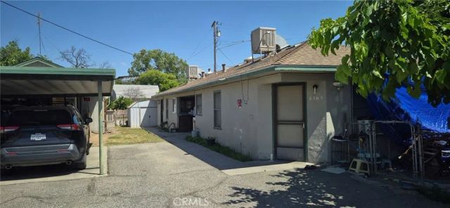 2263 E Thomas, Fresno, CA 93701