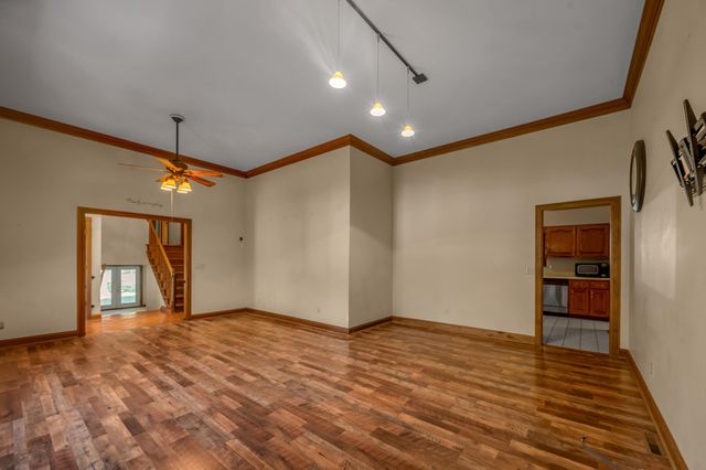 120 Holly Hill Drive, Richmond, KY 40475