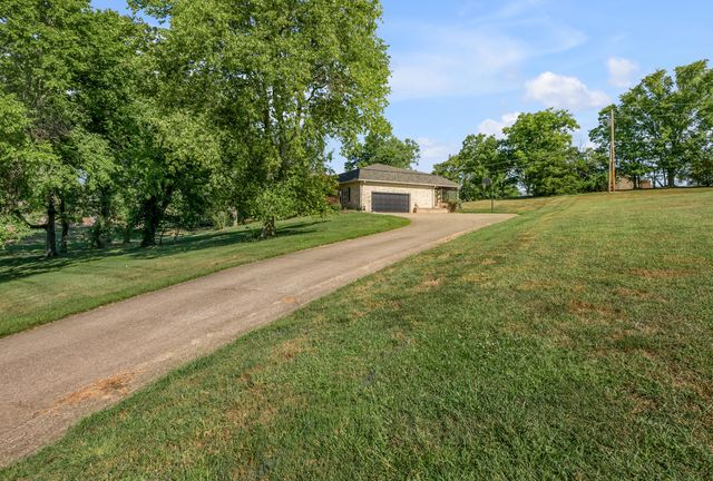 120 Holly Hill Drive, Richmond, KY 40475