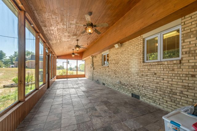 120 Holly Hill Drive, Richmond, KY 40475