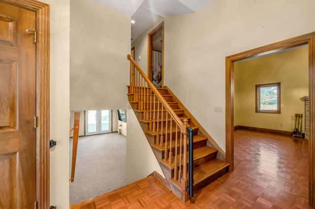 120 Holly Hill Drive, Richmond, KY 40475