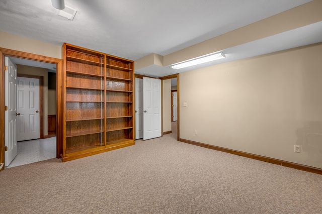 120 Holly Hill Drive, Richmond, KY 40475