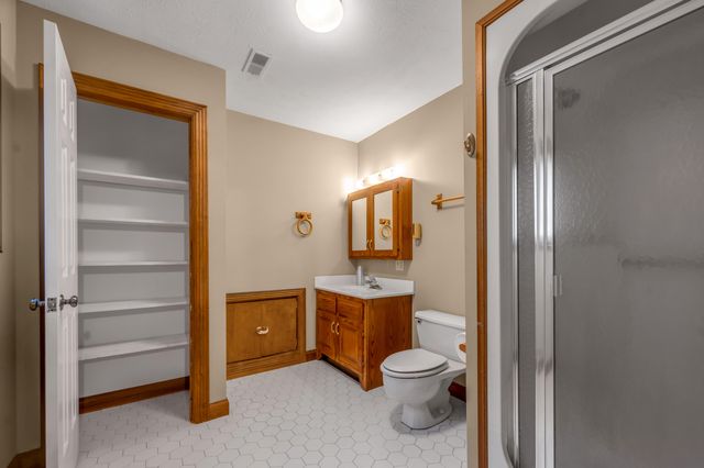 120 Holly Hill Drive, Richmond, KY 40475