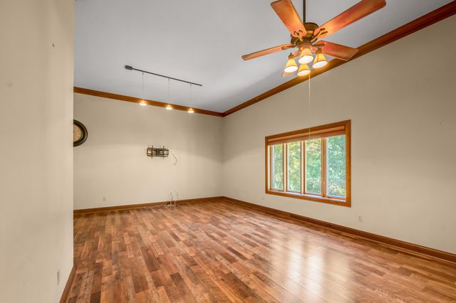 120 Holly Hill Drive, Richmond, KY 40475