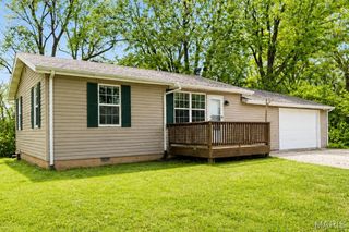 703 E State Street, O'fallon, IL 62269