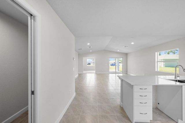 2 Las Casitas Court, Fort Pierce, FL 34951