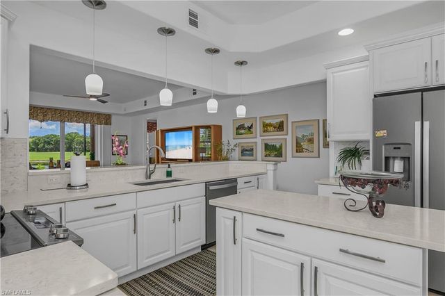 6434 Legacy CIR 401, Naples, FL 34113