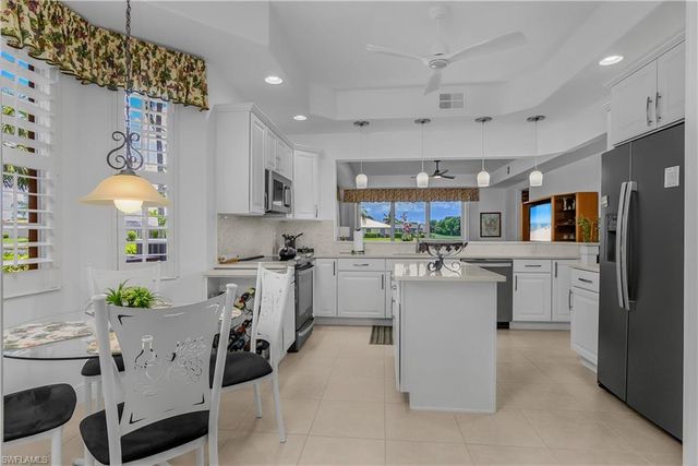 6434 Legacy CIR 401, Naples, FL 34113