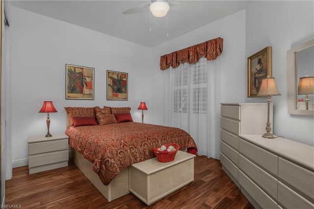 6434 Legacy CIR 401, Naples, FL 34113