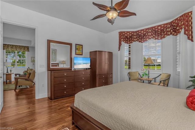 6434 Legacy CIR 401, Naples, FL 34113