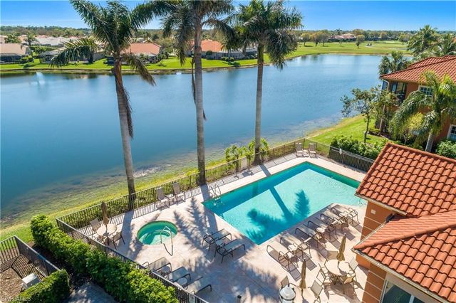 6434 Legacy CIR 401, Naples, FL 34113