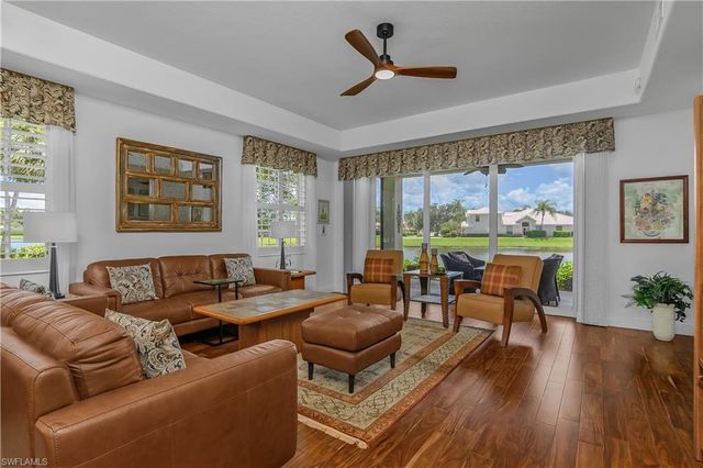 6434 Legacy CIR 401, Naples, FL 34113