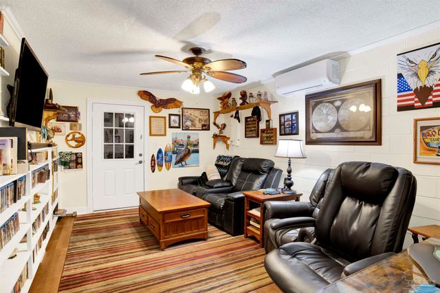 14265 Gorham Rd, Pensacola, FL 32507