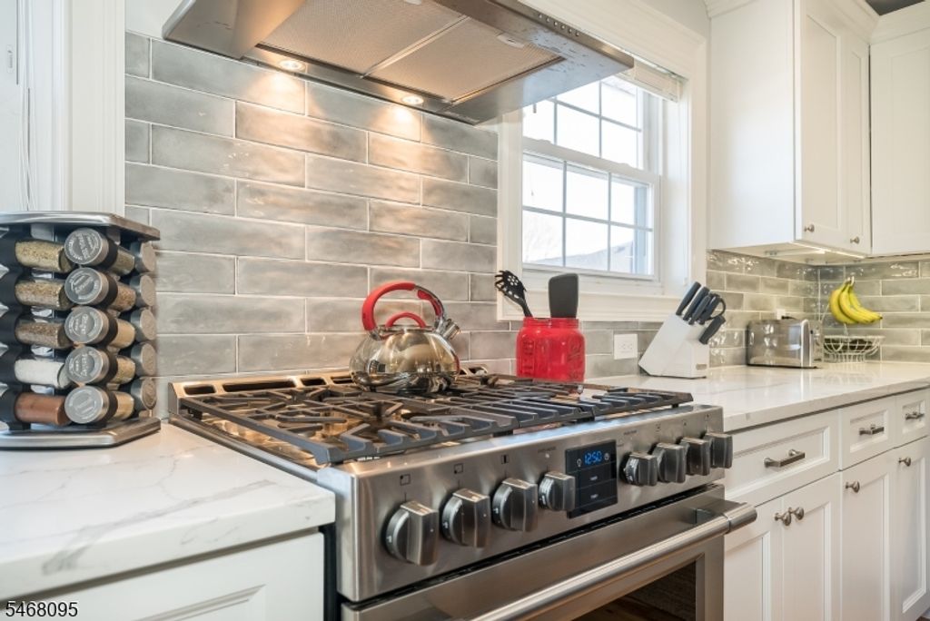 1253 Valley Rd B, Wayne Twp., NJ 07470 — photo 4