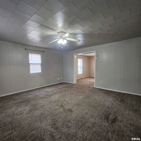 817 N 6TH Street, Mt Vernon, IL 62864