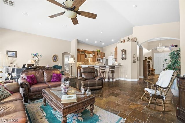 8807 Tangerine Sky Avenue, Las Vegas, NV 89178