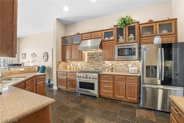 8807 Tangerine Sky Avenue, Las Vegas, NV 89178