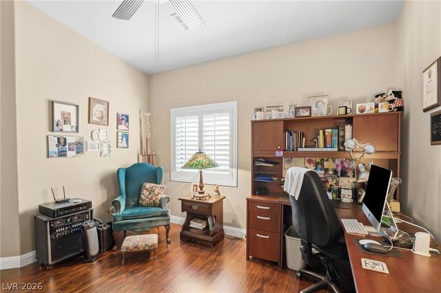 8807 Tangerine Sky Avenue, Las Vegas, NV 89178