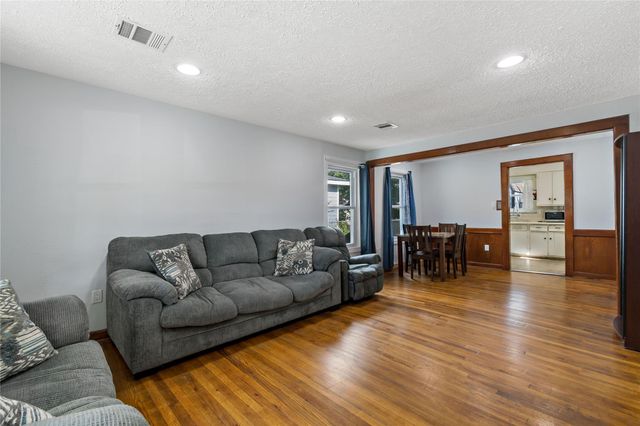 605 Maple Avenue, Pasadena, TX 77506