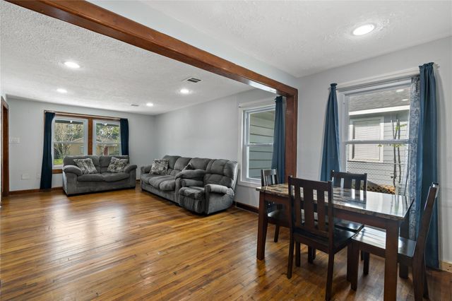 605 Maple Avenue, Pasadena, TX 77506