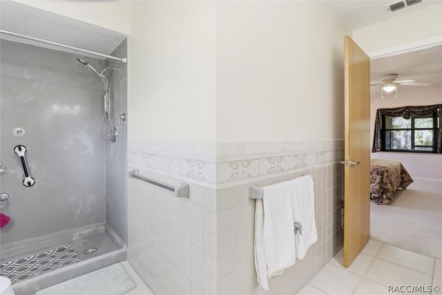 685 E Savoy Street, Lecanto, FL 34461