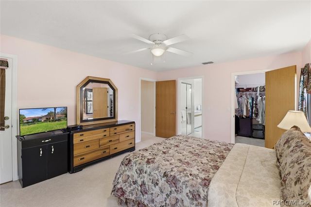 685 E Savoy Street, Lecanto, FL 34461