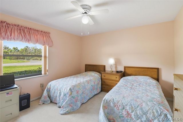 685 E Savoy Street, Lecanto, FL 34461