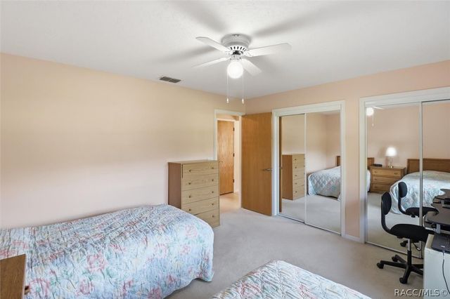 685 E Savoy Street, Lecanto, FL 34461