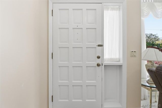 685 E Savoy Street, Lecanto, FL 34461