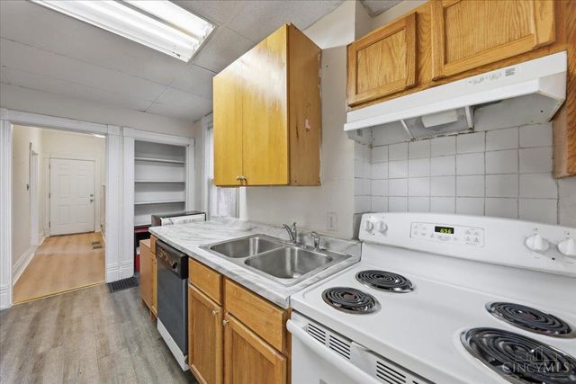 2320 Victor Street, Cincinnati, OH 45219