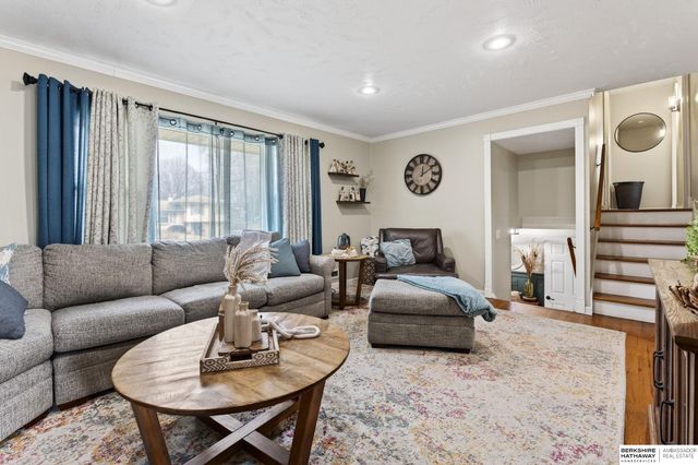 9157 Meadow Drive, Omaha, NE 68114