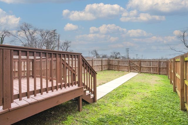 2020 14th Ave, N, Nashville, TN 37208