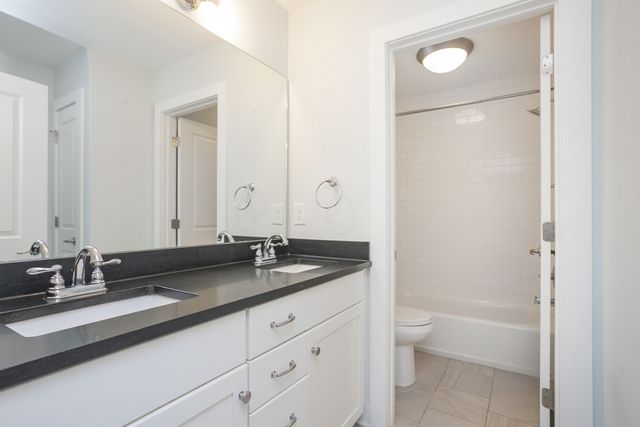 2020 14th Ave, N, Nashville, TN 37208