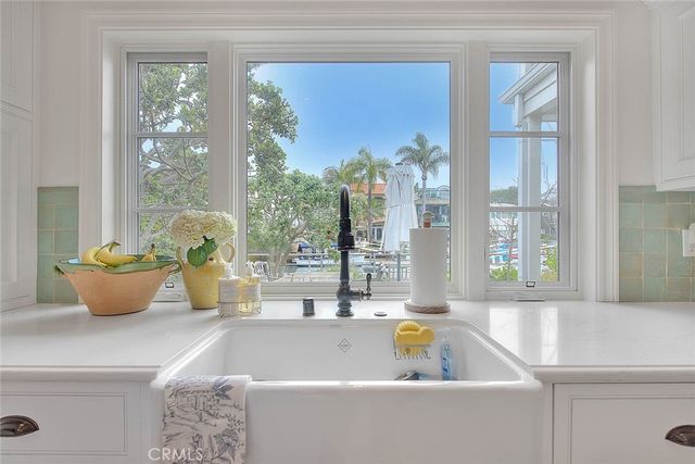 5590 E The Toledo, Long Beach, CA 90803