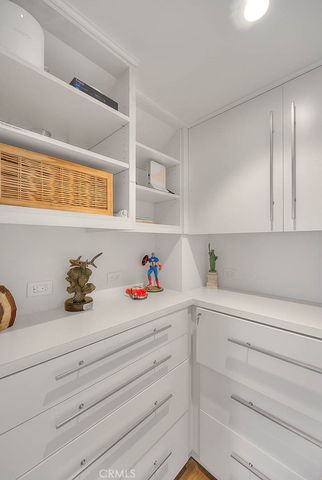 5590 E The Toledo, Long Beach, CA 90803