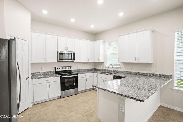 518 Venetian Palms Boulevard, New Smyrna Beach, FL 32168